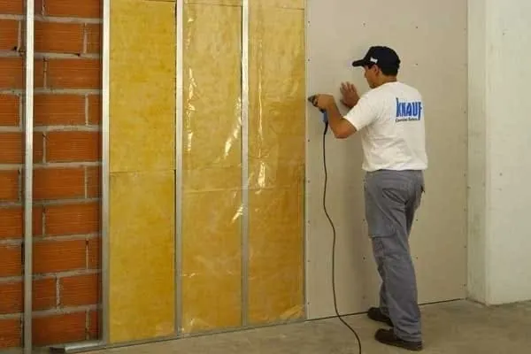 Aislamiento de un muro por el interior